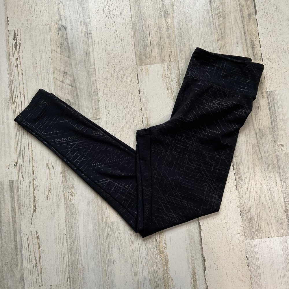 Peony & Me Women's Size XS Black Print Workout Leggings Ankle Length